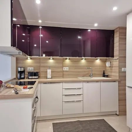 Apartment Center By Nras *